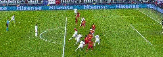 1633640963864014093.gif 1050.gif